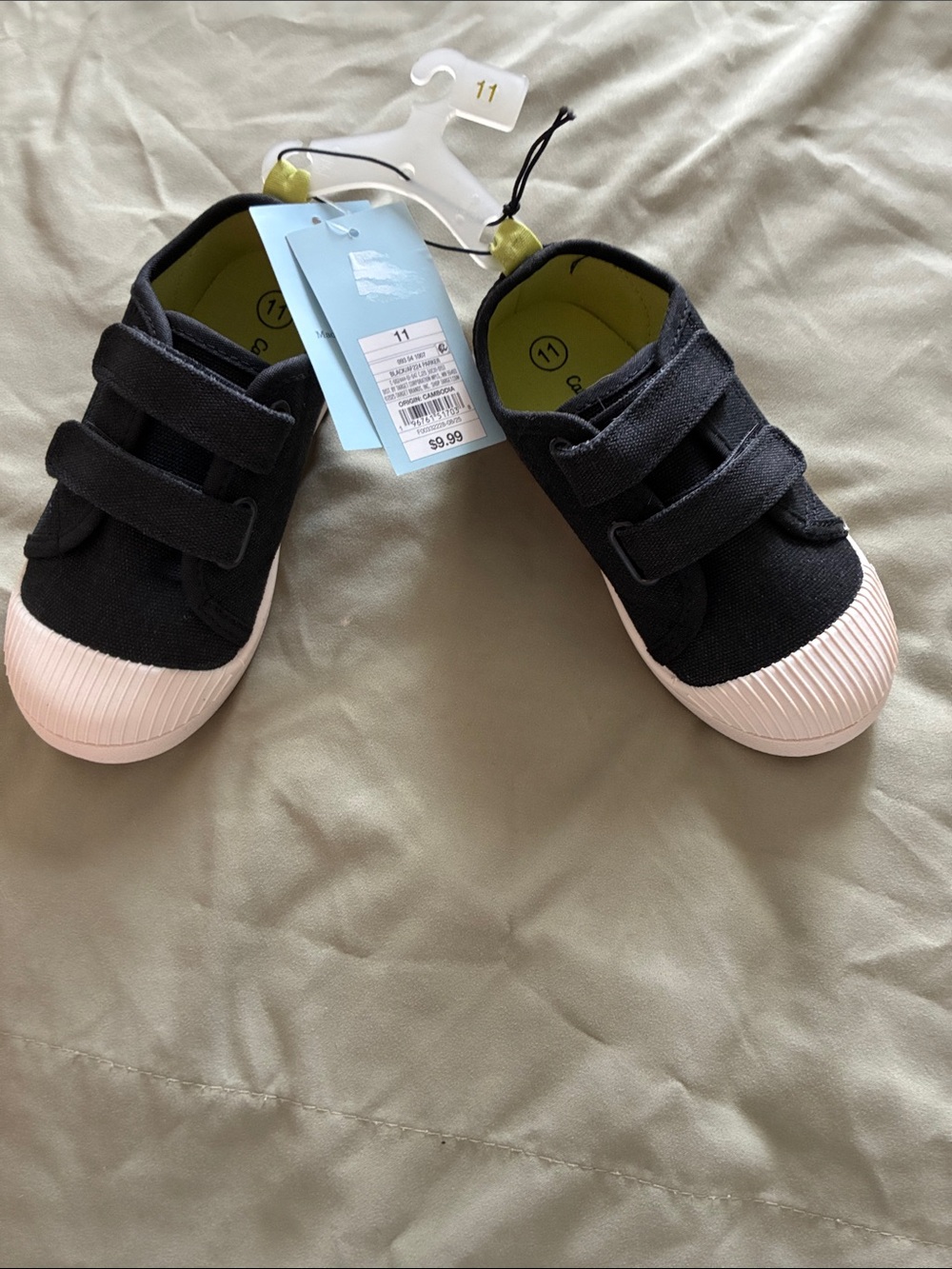 Cat & Jack Black Canvas Kids Sneakers with White Rubber Toe
